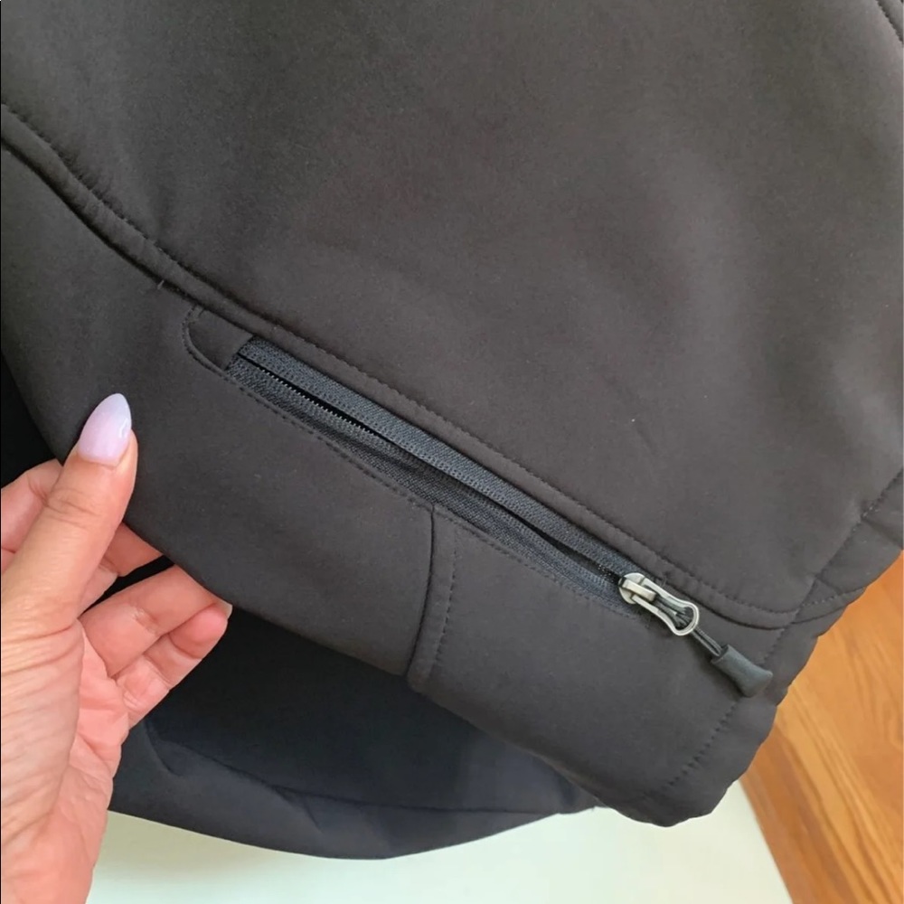 Men’s Black Softshell Jacket - image 4